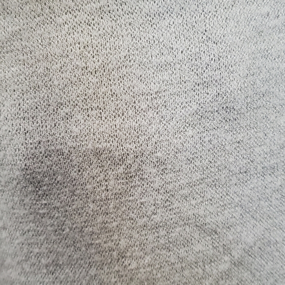 AND NOW THIS GRAY CROPPED MUSCLE TOP XL - Picture 4 of 9